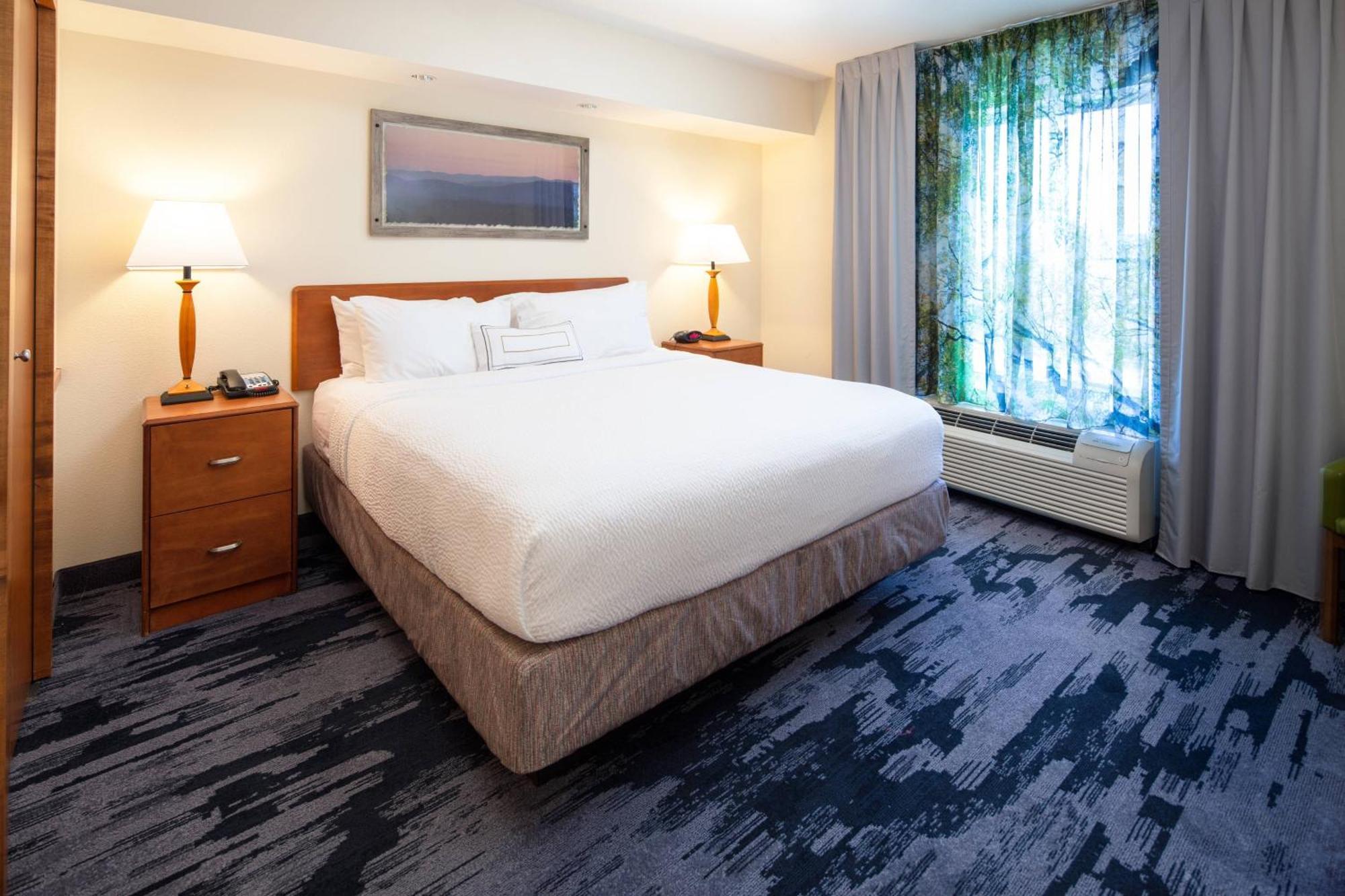 Fairfield Inn And Suites By Marriott South Boston Exterior photo